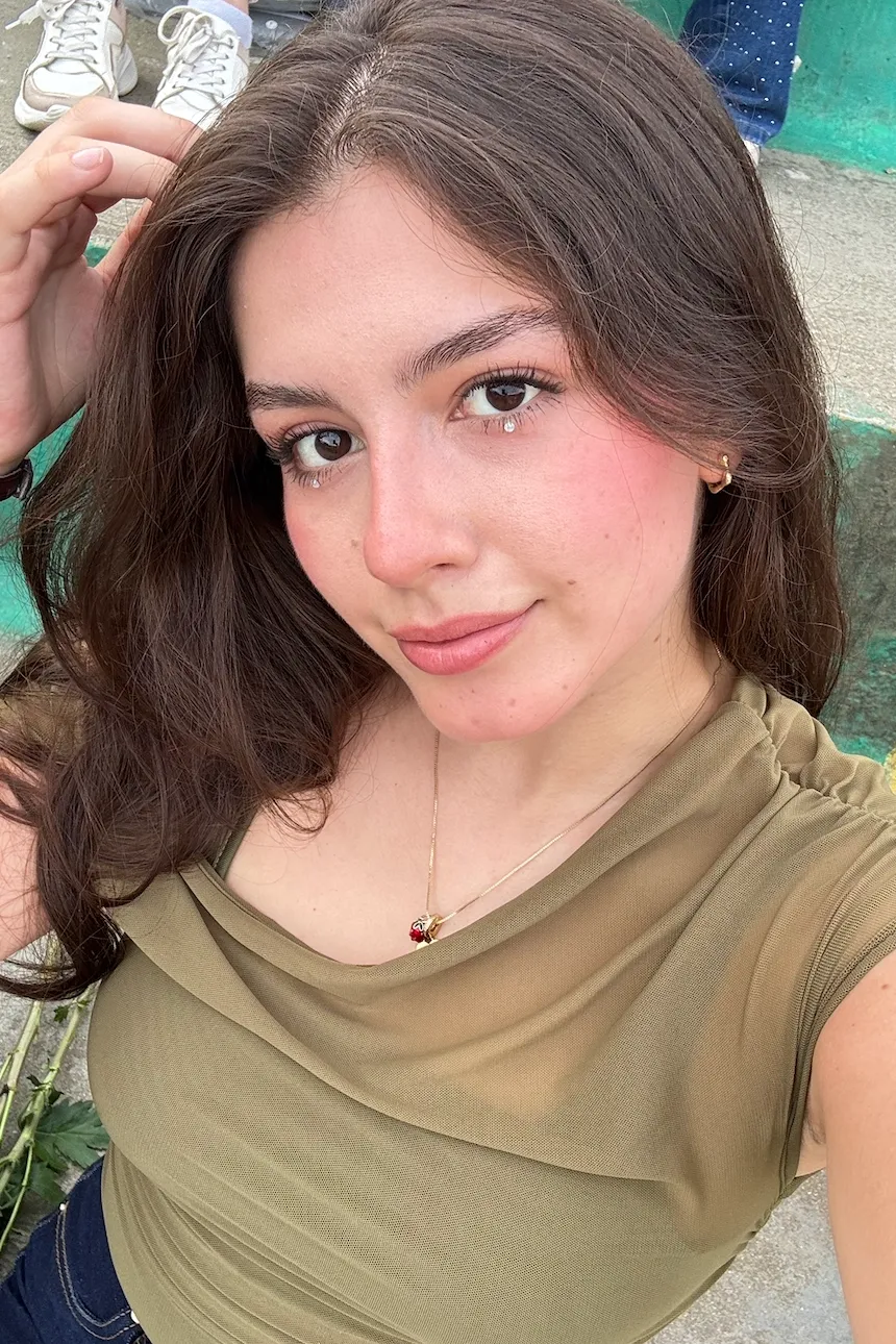 Paula Diaz